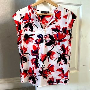 Ivanka Trump sleeveless top